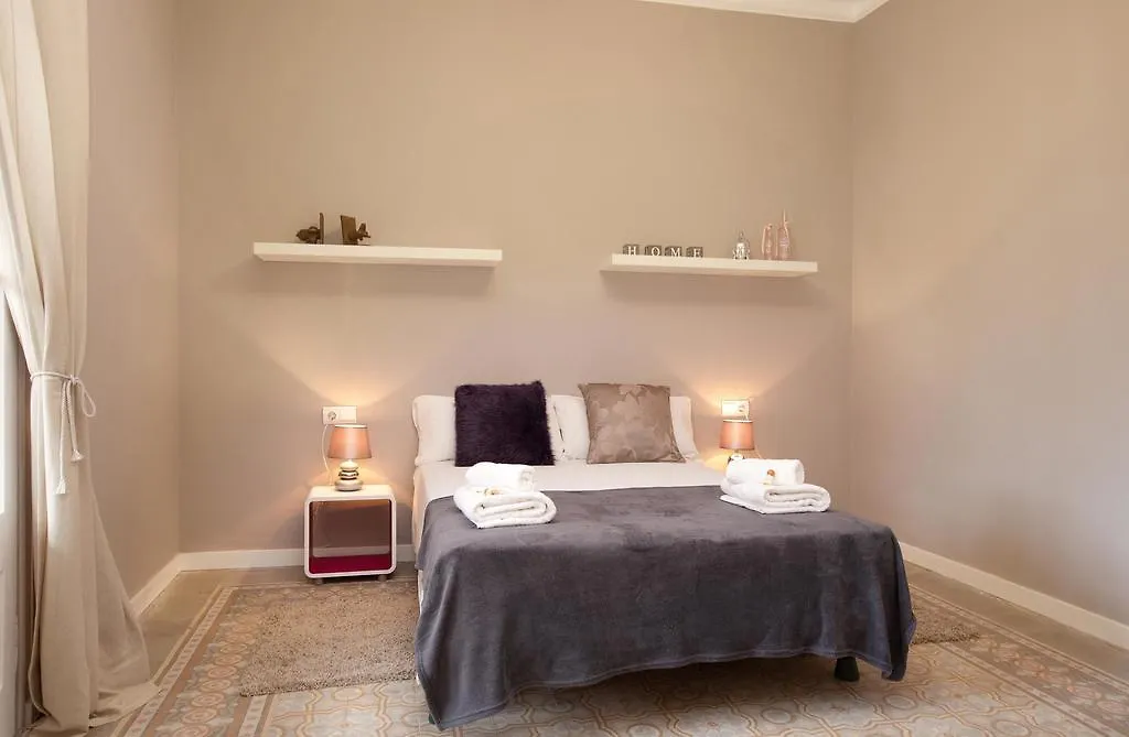 Enjoy Apartments Sofia Barcelona Hiszpania