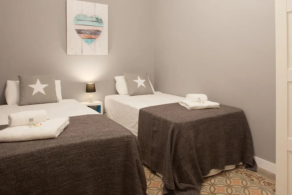 Enjoy Apartments Sofia Barcelona Hiszpania